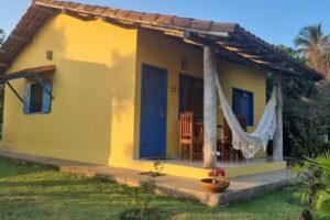 Chal&eacute;s Nossa Casa