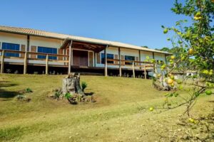 Chal&eacute;s Reviva