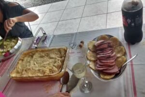 Charmosa Ed&iacute;cula