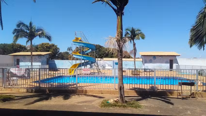 Clube e Pousada karyne