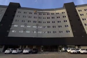 Comfort Hotel Jaguari&uacute;na