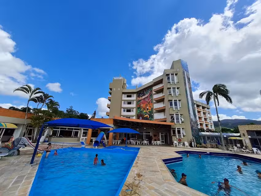 Condom&iacute;nio Apart-Hotel Termal Intergravatal