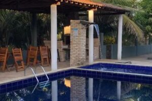 Coqueiros Lounge ( Espa&ccedil;o de Lazer e Pousada)