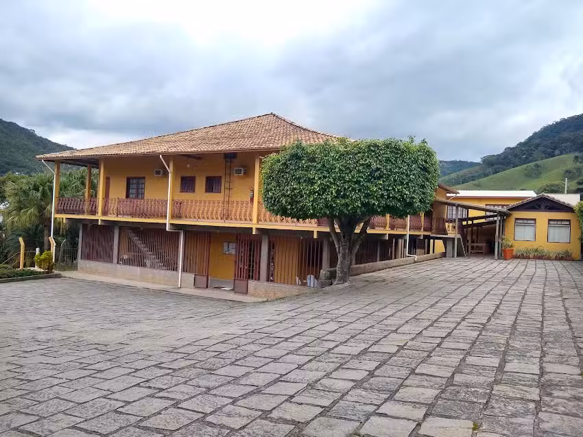 Cordeiro House Hotel