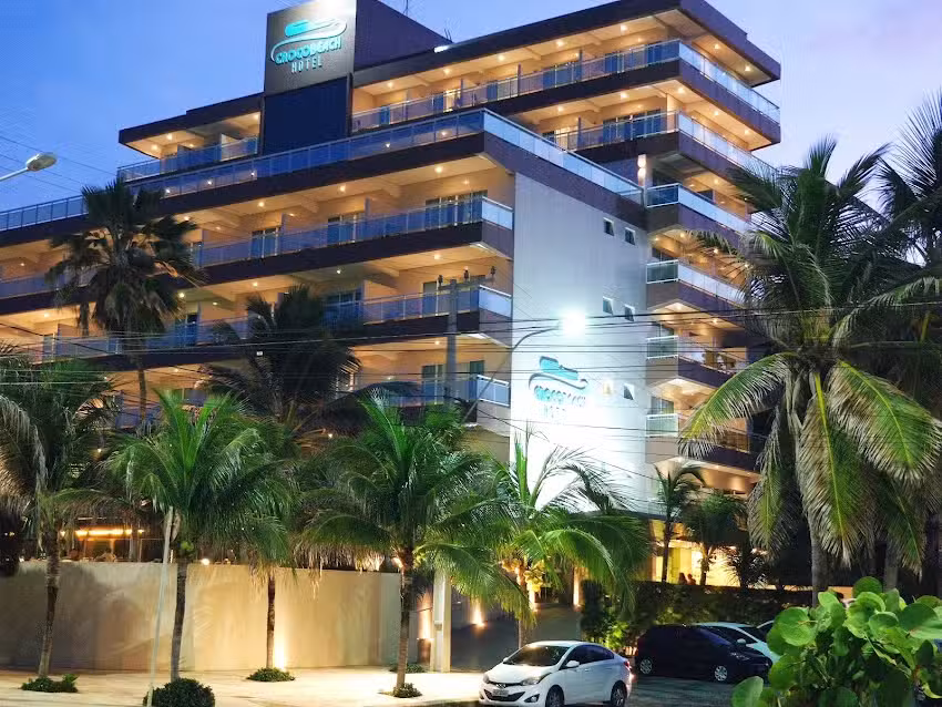Crocobeach Hotel