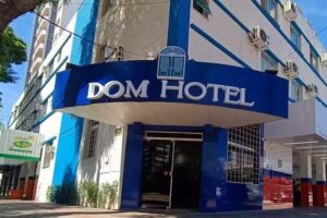 Dom Hotel Maring&aacute;