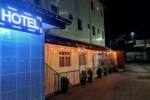 DOM PABLO HOT&Eacute;IS