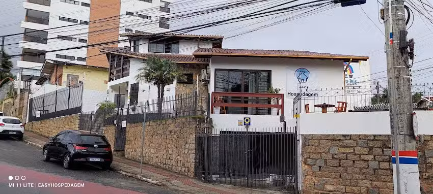 Easy Hospedagem