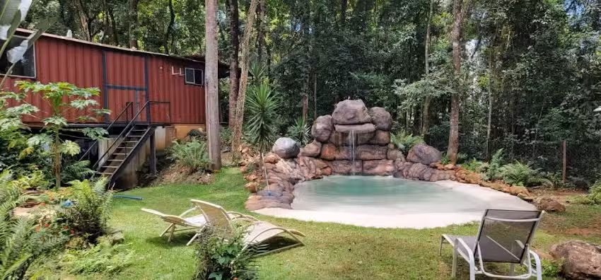 Econtainer Su&iacute;tes Pousada Macacos