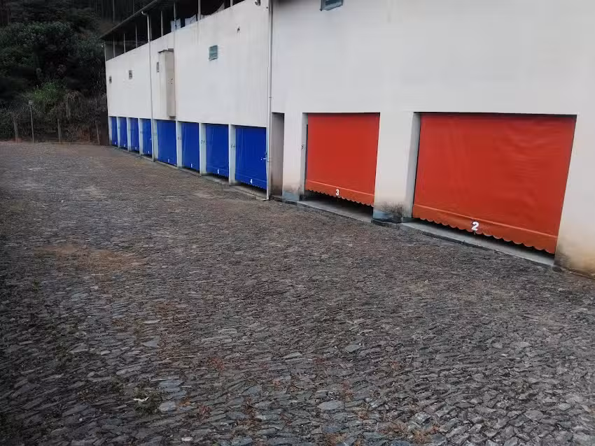 &Eacute;den Hospedagem