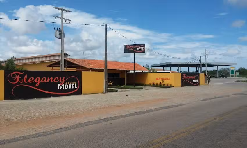 Elegancy Motel