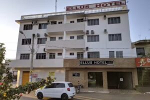 Ellus Hotel