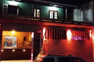 Emba&uacute;ba Paraty Hostel