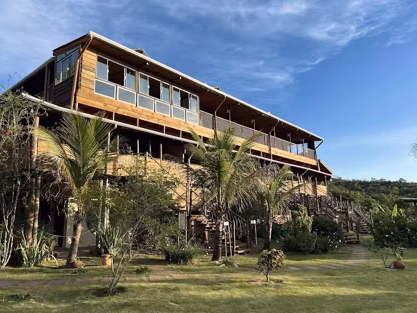 Espa&ccedil;o Flor das &Aacute;guas