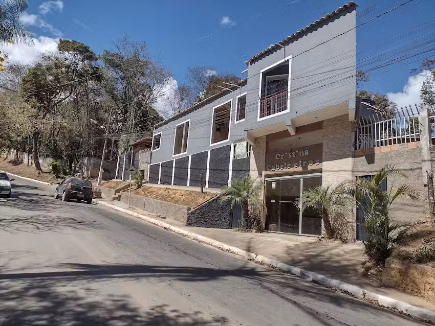 Espa&ccedil;o &ldquo;Xik Inn Su&iacute;tes&rdquo;