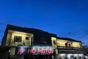 Esta&ccedil;&atilde;o da XV