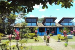 Esta&ccedil;&atilde;o Para&iacute;so &ndash; Chal&eacute;s