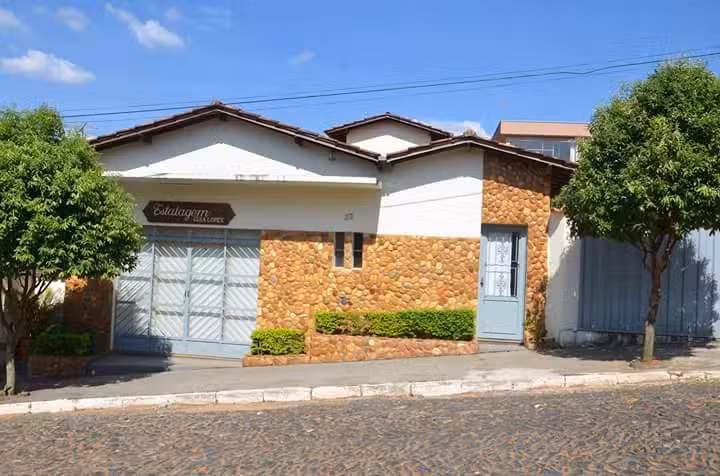 Estalagem Guia Lopes