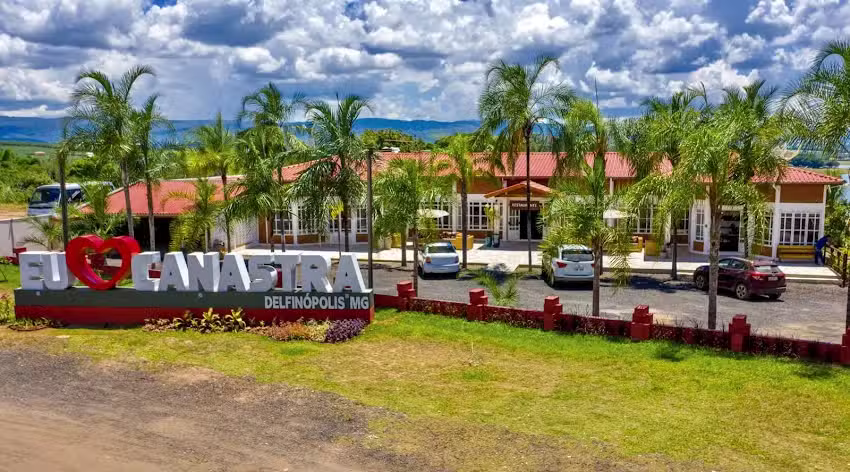 Est&acirc;ncia Canastra