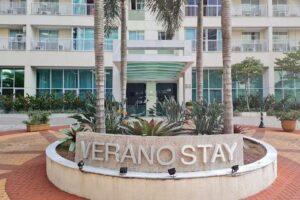 eSu&iacute;tes Riocentro Verano Stay