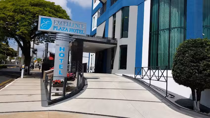 Excellence Plaza Hotel