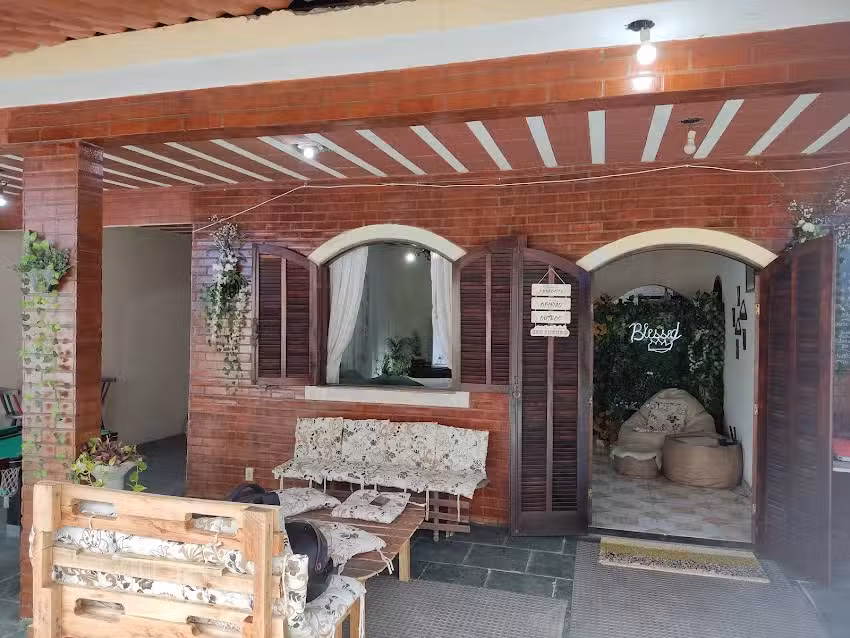 Fagundes HoStel &ldquo;Dormit&oacute;rio&rdquo; feminino e masculino.