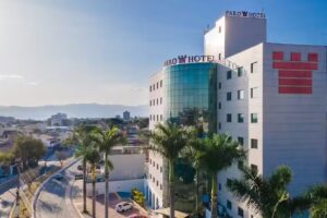 Faro Hotel Taubat&eacute;