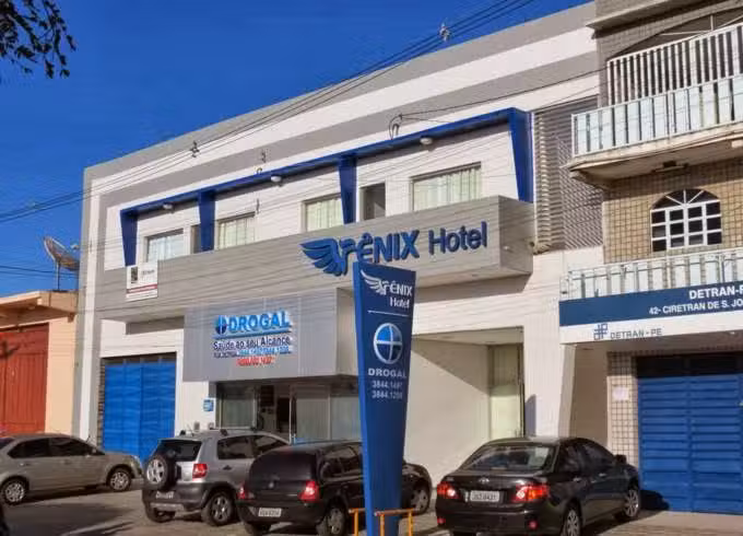 F&ecirc;nix Hotel e Restaurante Sabor do Paje&uacute;