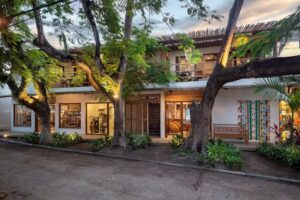 Flamboyant Residence Quadrado