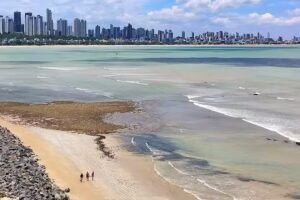 FLAT A BEIRA MAR DE JO&Atilde;O PESSOA com AR