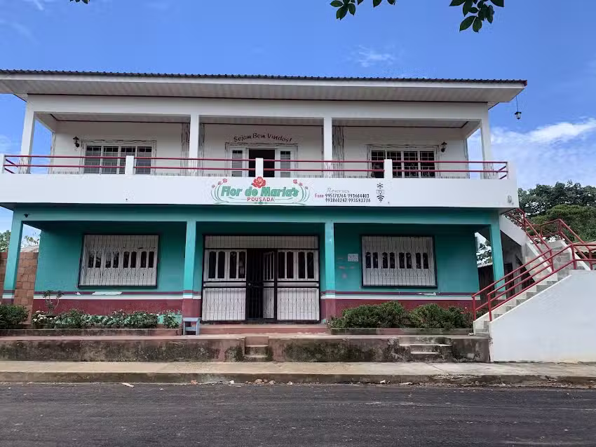 FLOR DE MARIAS POUSADA