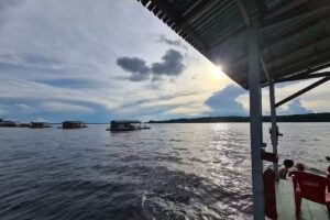 Flutuante Ribeirinho