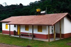 Frut&iacute;cola &ndash; Vila Rural