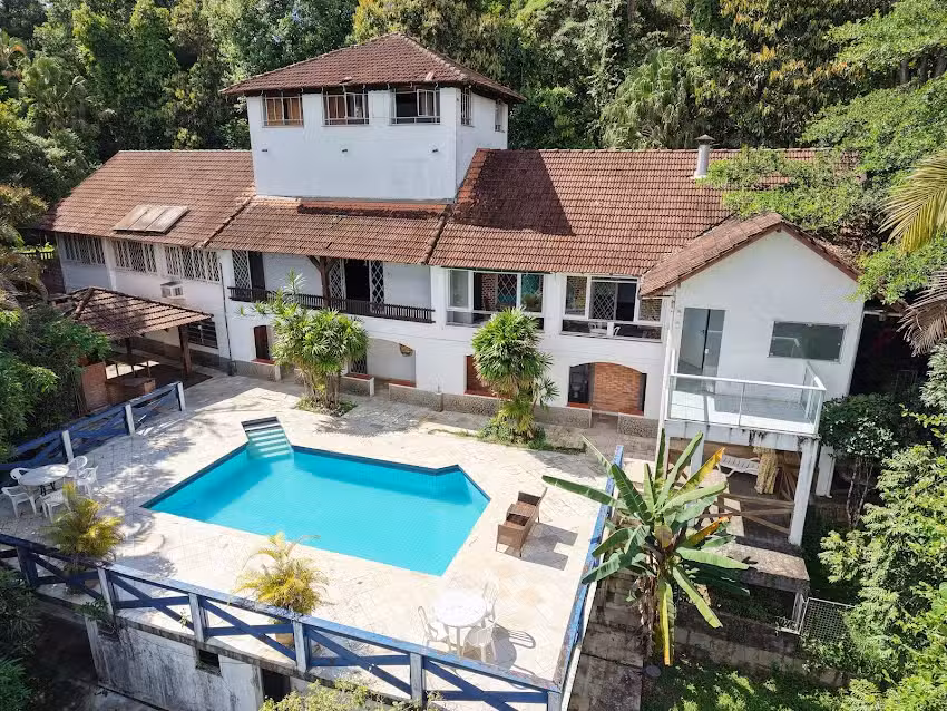 Gajah Hostel e Pousada em Joinville