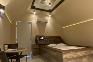 G&ecirc;nus Motel &bull; 24 horas