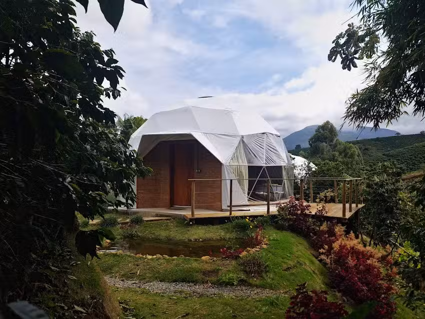 Glamping Capara&oacute;