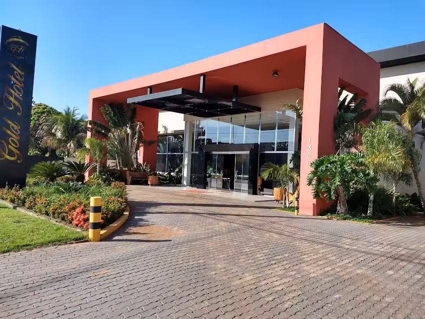 Gold Hotel