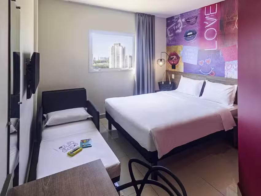 Golden Tower Express Franca by F&ecirc;nix Hot&eacute;is