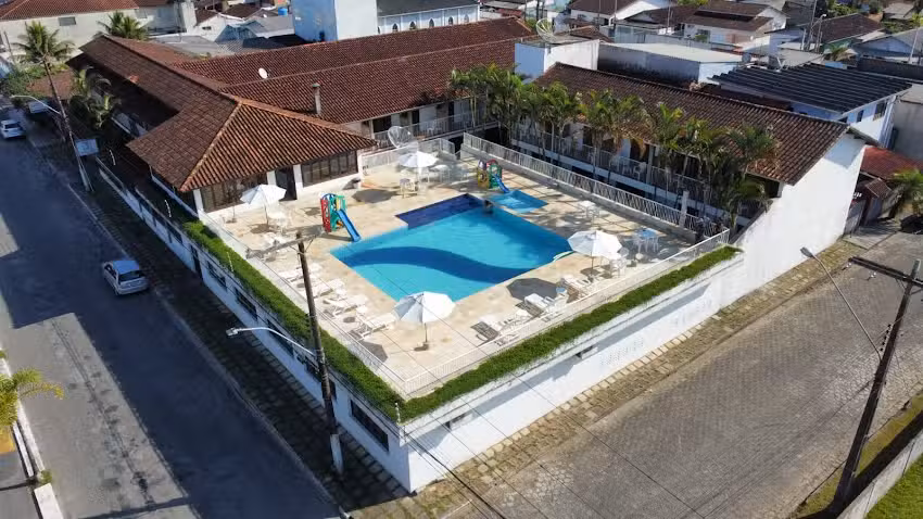 Golfinho Plaza Hotel