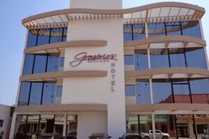 Greg&oacute;rio&rsquo;s Plaza Hotel