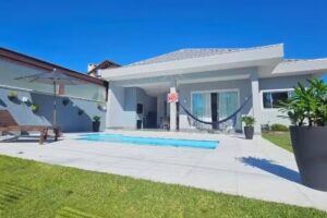 Grey House, seu Ref&uacute;gio em Canto Grande/Bombinhas