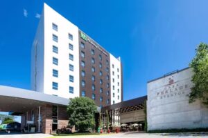 Holiday Inn Express Farroupilha, um Hotel IHG