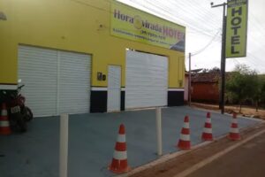 HORA VIRADA HOTEL & CONVENIÊNCIA