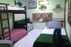 Hospedagem e Su&iacute;tes Giza Branco