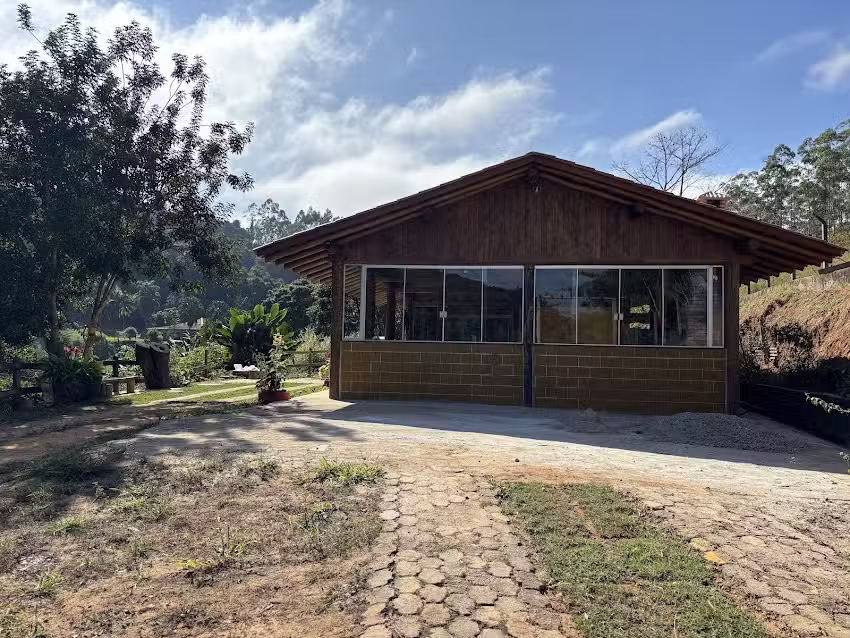 Hospedagem na rota da luz Paraibuna pousada Hotel