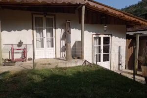 Hospedagem & su&iacute;tes &ndash; Estrada Isa&iacute;as Vidal 1303