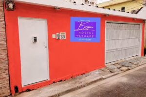 Hostel Bryan Tatuap&eacute;