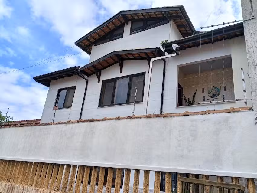 Hostel & Cia Itanha&eacute;m