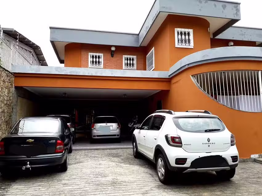 Hostel e Su&iacute;tes Vila Cai&ccedil;ara