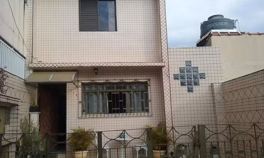 Hostel Edward Monthy Blacky